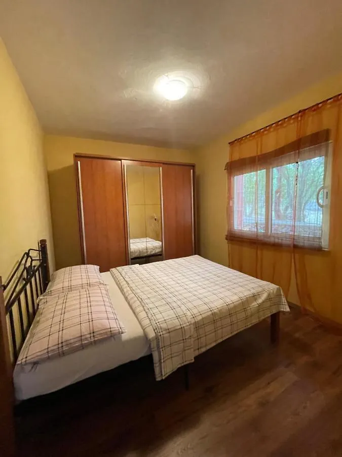 Affittacamere Leonarda Hotel Starigrad Paklenica
